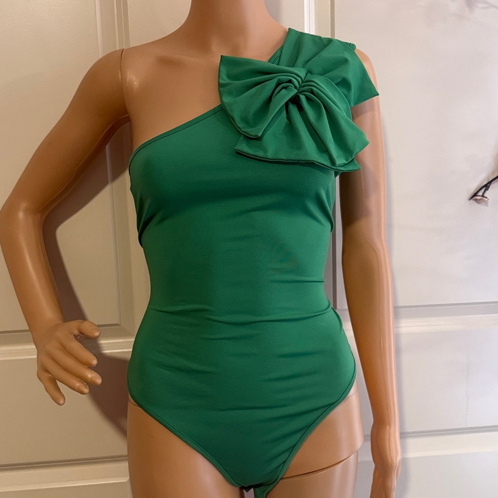 SHEIN Green One-Shoulder Bodysuit - Picture 11 of 11